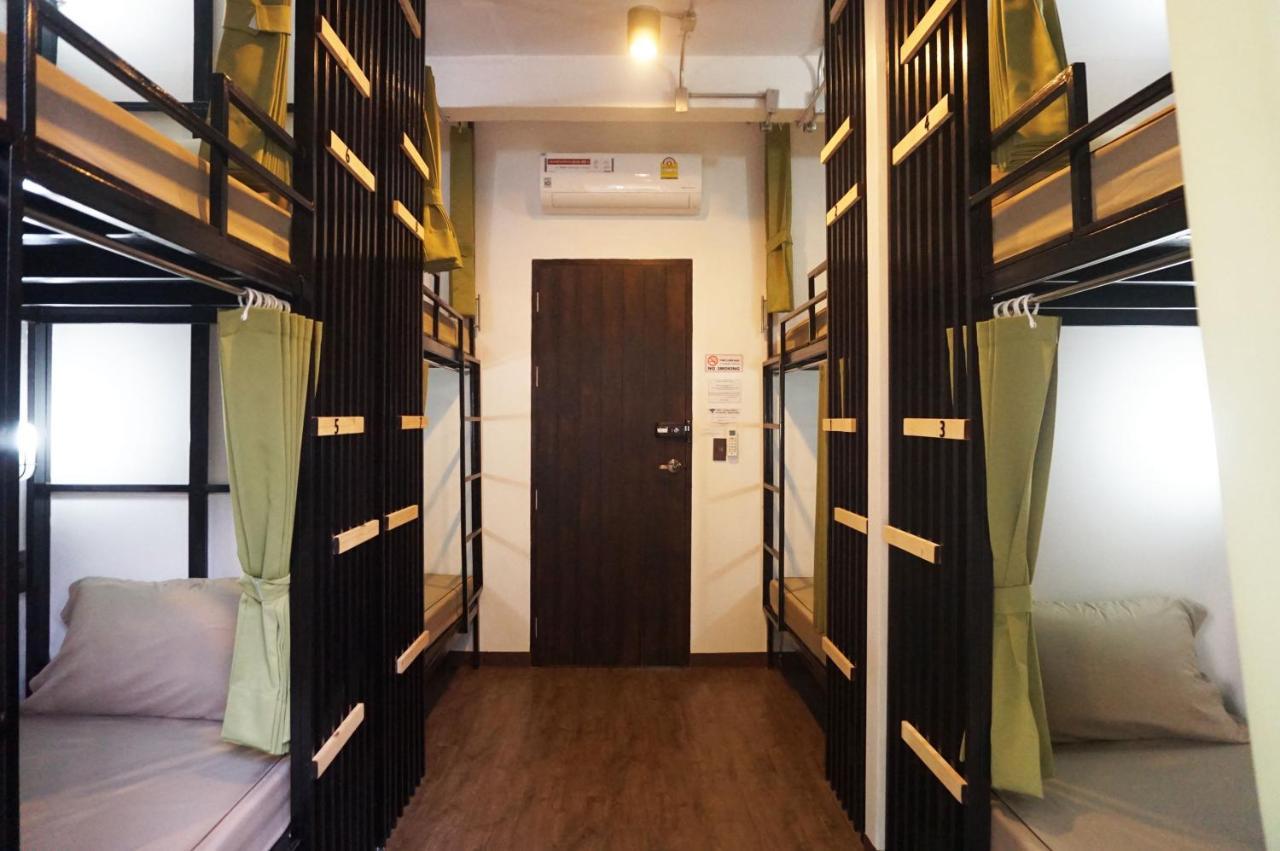 Feel Good Bangkok Hostel Ngoại thất bức ảnh