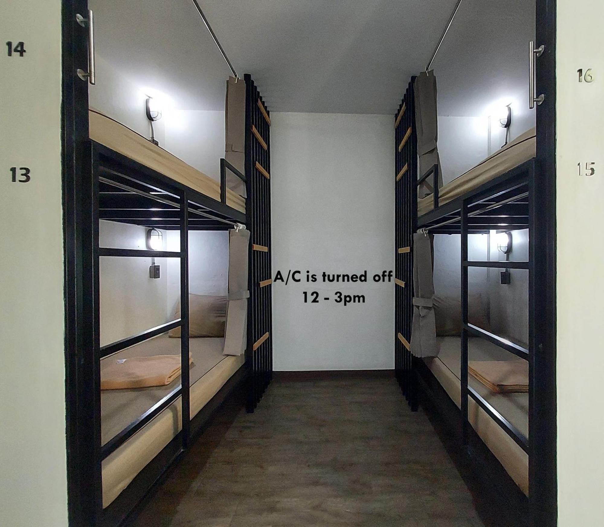 Feel Good Bangkok Hostel Ngoại thất bức ảnh