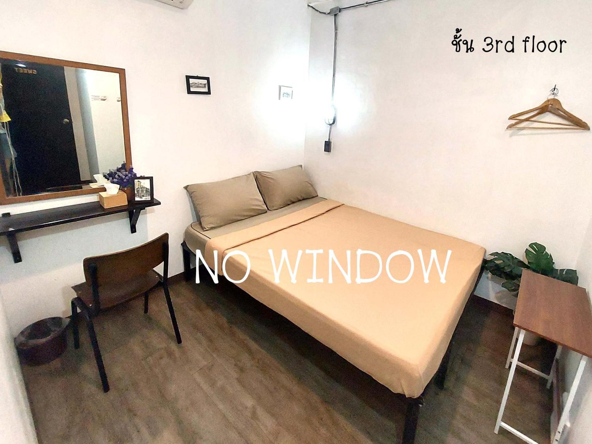 Feel Good Bangkok Hostel Ngoại thất bức ảnh