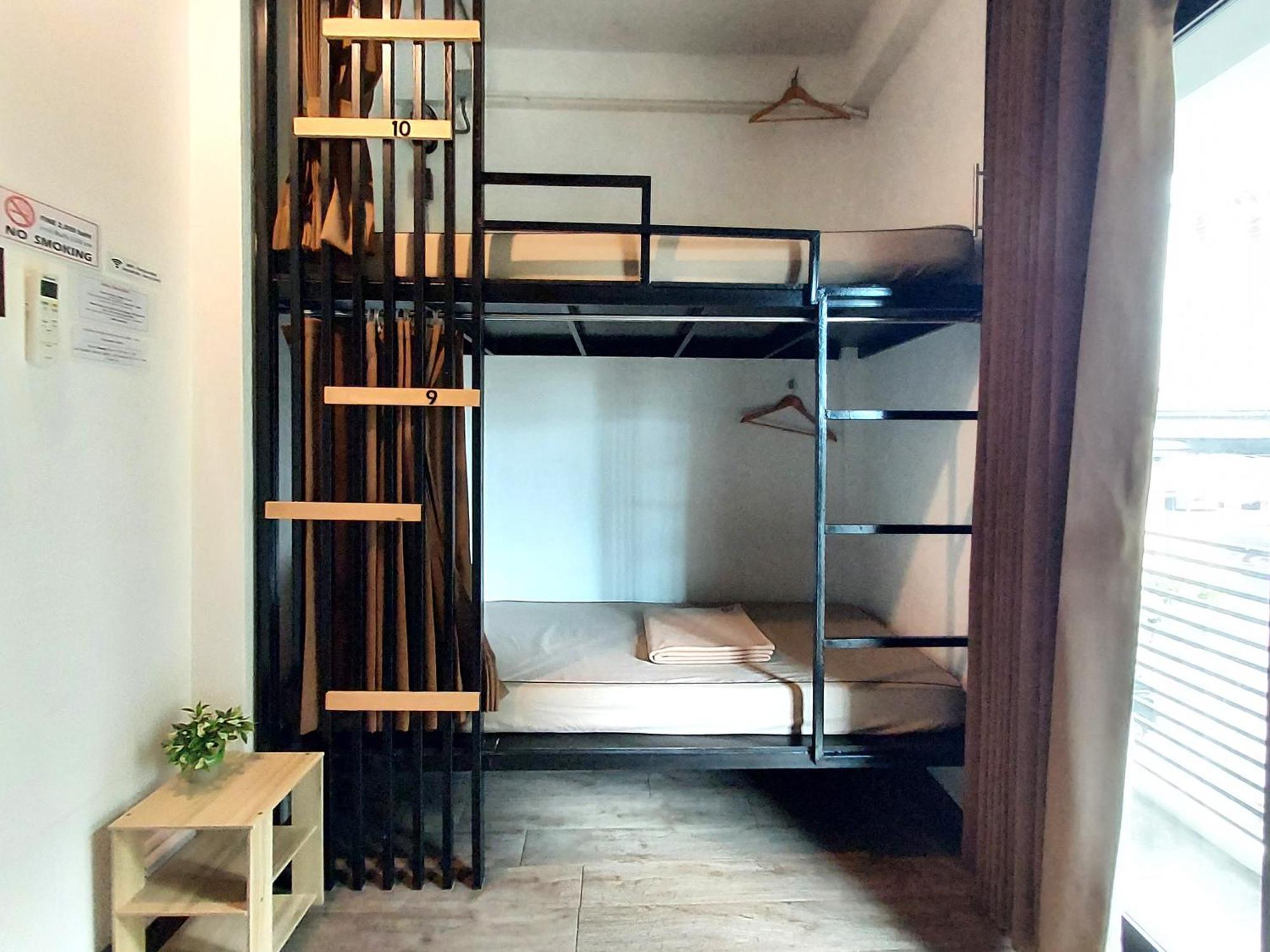 Feel Good Bangkok Hostel Ngoại thất bức ảnh