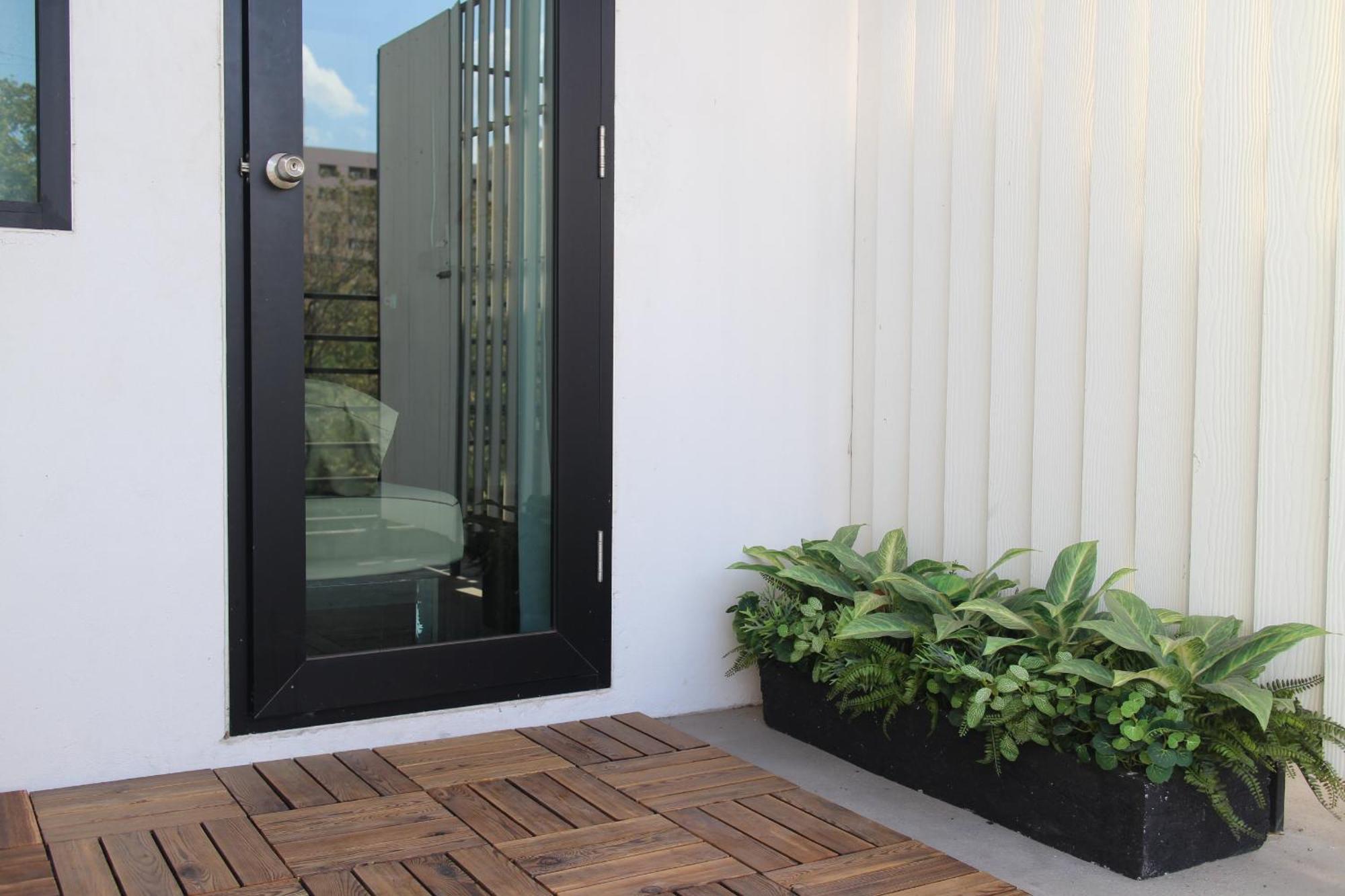 Feel Good Bangkok Hostel Ngoại thất bức ảnh