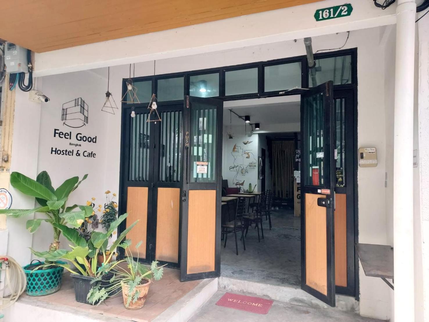 Feel Good Bangkok Hostel Ngoại thất bức ảnh